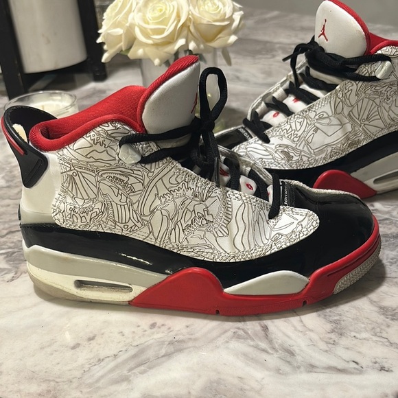 Jordan Kids Sneakers - Red, Black, White - Picture 4 of 15